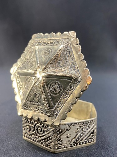 Boite hexagonal métal - boite,