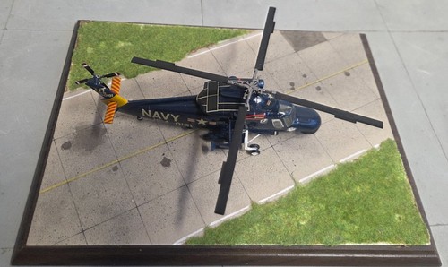 Maquette hélicoptère 72 - maquette,