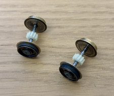 JOUEF lot de 2 essieux bandagés sur 1 roue avec pignon de TGV ATLANTIQUE - HO