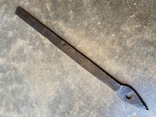 Ancienne barre fer forgé 34 cm , clenche fermeture poucier