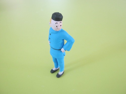 Figurine tintin dansant lotus - figurine,