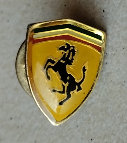 Pin ferrari logo emblème - ferrari,