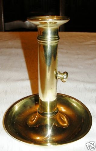 Ancien bougeoir poussoir - a,