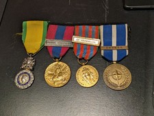 Médaille Lot Décorations