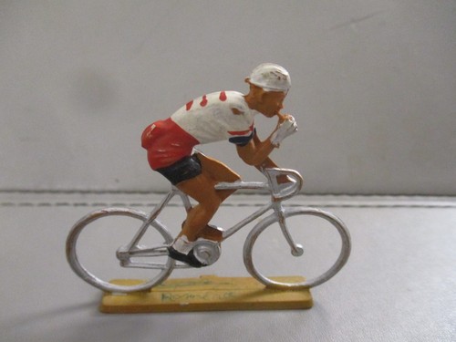 Coureur cycliste 4 - 1/32,