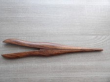 ancienne pince à gants - écarteur -  vintage