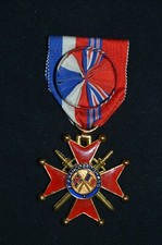 CROIX D'OFFICIER DE L'ALLIANCE