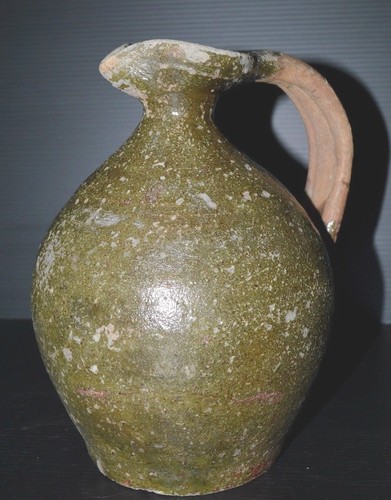 Cruche terre cuite - -cruche, chapelle