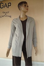 GILET A CAPUCHE LONG DE MARQUE