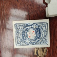 2 jeux de cartes à jouer