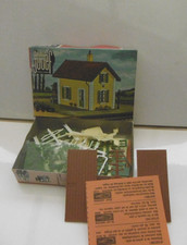 JOUEF    HO    MAISON DE GARDE BARRIERE à construire  neuf en boite