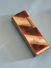 Ancien briquet vintage rétro