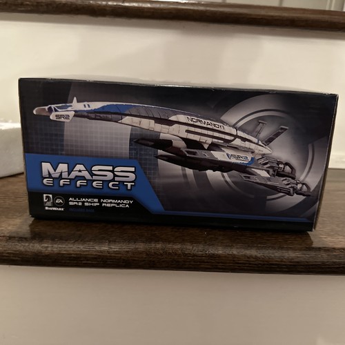 Mass effect dark horse - mass,