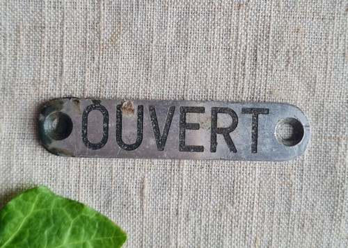 Ancienne petite plaque - plaque, alu