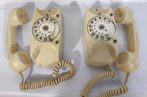 Lot anciens téléphones - lot,