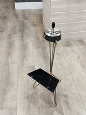 Cendrier tripode vintage sur