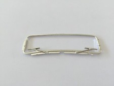 Contour vitre avant pièce