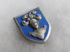 Un insigne militaire " Ecole d'Application de Cavalerie Saumur " H 603.