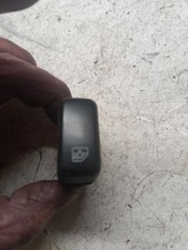 Interrupteur de leve vitre avant gauche AIXAM COUPE GTI