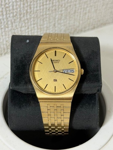 Montre seiko quartz - montre,