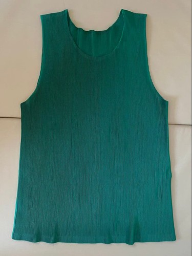 Pleats please issey miyake - issey,