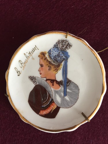 Ancienne petite assiette