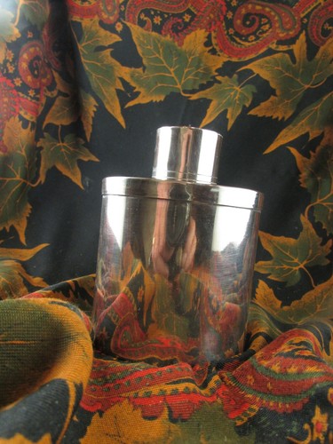 Ancien sucrier boite talc - ou,