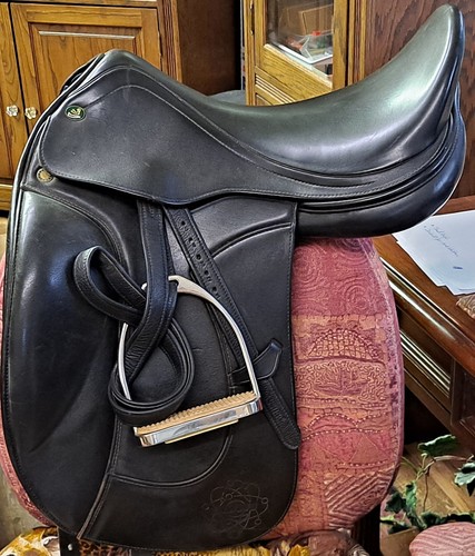Dressage saddle prestige - -,