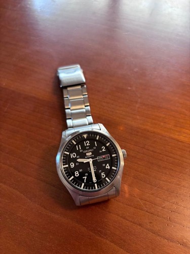 Seiko snzg13k1 sports - seiko,