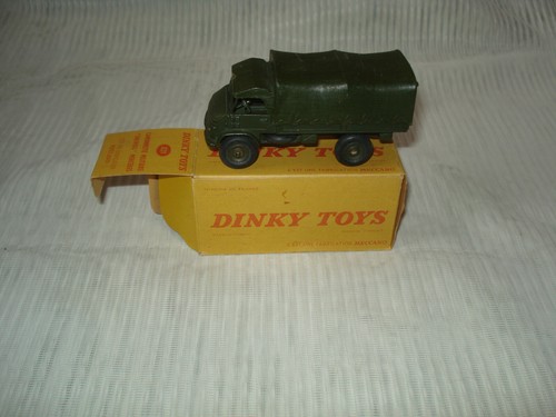 Dinky toys 821 camionnette - 821,