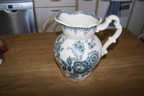 Grand broc toilette ancien - broc,