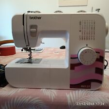 Machine à coudre Brother RH