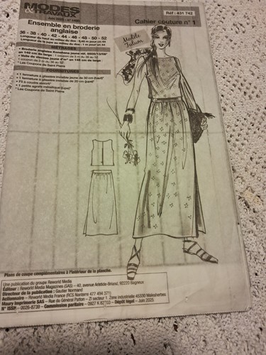 Patron femme 2025 - femme, ensemble