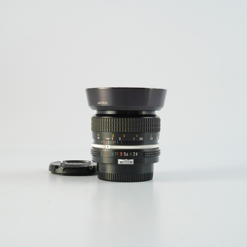 Nikon non nikkor - nikkor, f/2.8