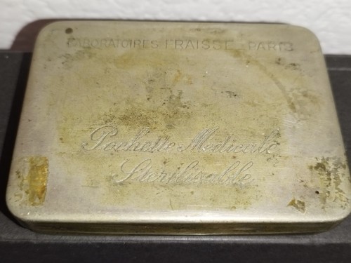 Ancienne boîte médicale - boîte,