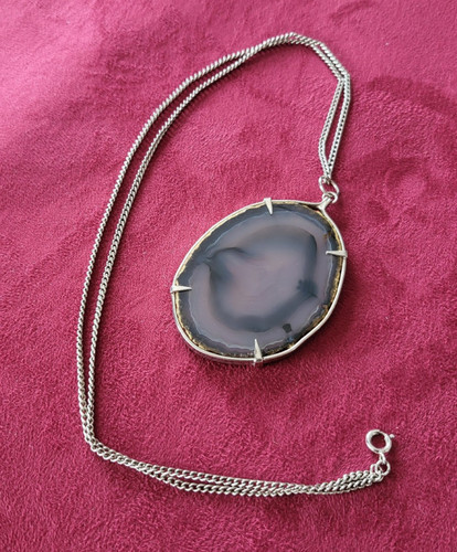 Pendentif pierre semi - pierre,