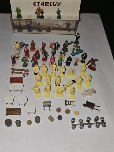 Personnages merten starlux - merten,