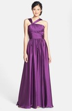  Monique Lhuillier Gown  Plum Sz 6