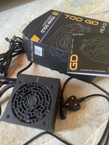 Evga 700 plus gold - evga,