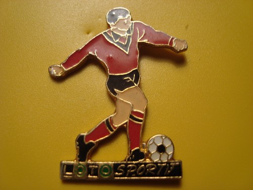 Pin pins sport - pins, football