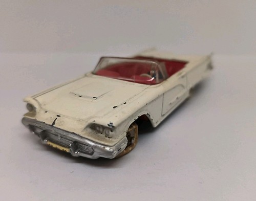Dinky toys ford thunderbird - dinky,