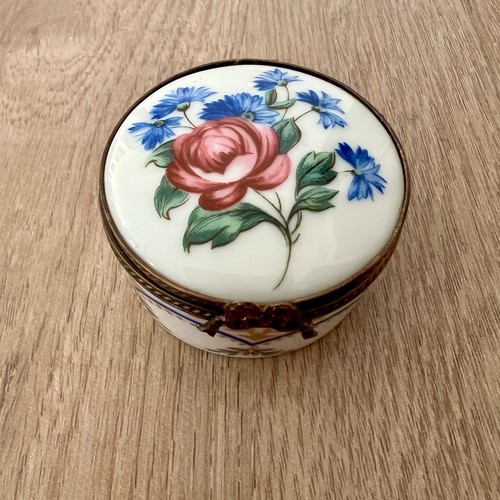 Ancienne manufacture royale - manufacture,