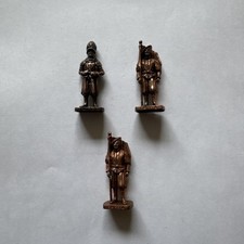Lot 3 Figurines Kinder Fer Soldat Swiss 2-4