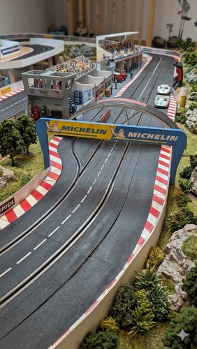 Portique michelin 24h - du, mans