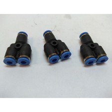 LOT DE 3 RACCORDS PNEUMATIQUES