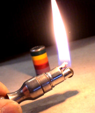 BRIQUET Ancien (Polaire Design Quille ) Vintage Wick LIGHTER Feuerzeug Accendino