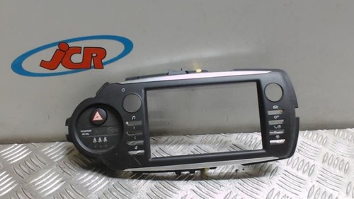 Facade autoradio toyota yaris - facade,