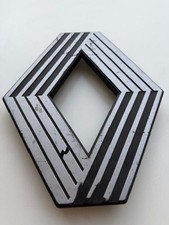 Monogramme Losange Calandre