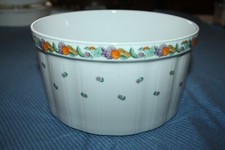 Saladier en porcelaine Guy Degrenne décor Corbeille