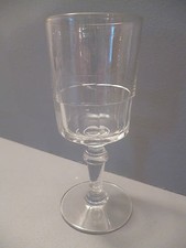 Verre de table ancien:12.5cm